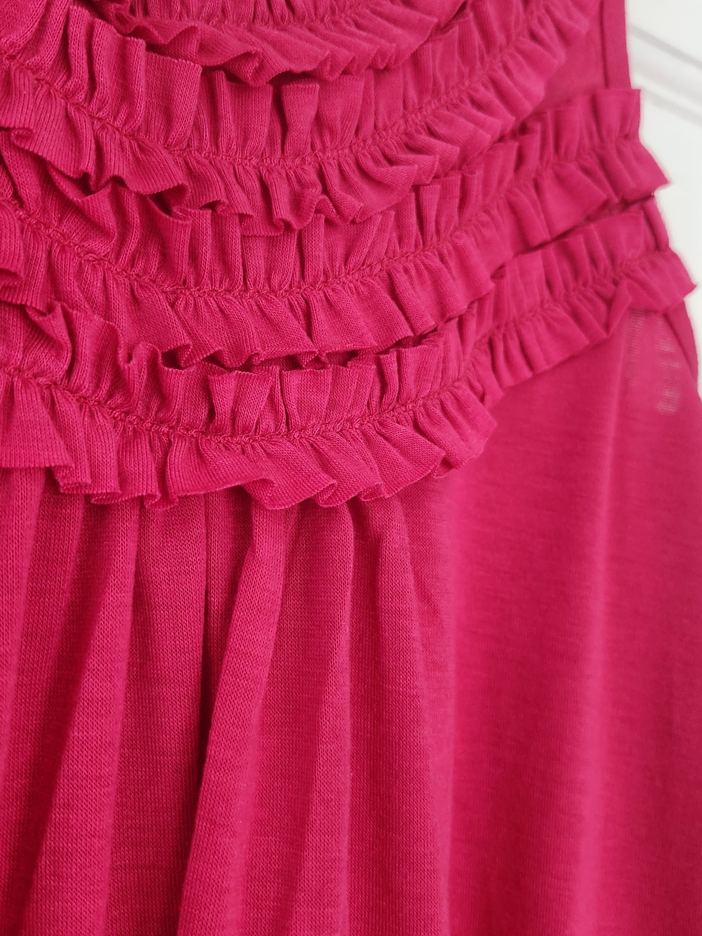 NWT Small Double Take Raspberry Red Ruffle Tank - Picture 4 of 4